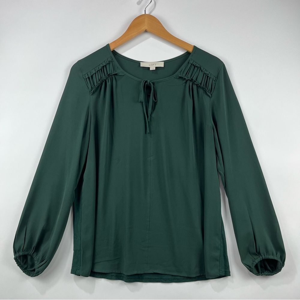 LOFT Green Blouse Tie Neck Long Sleeve Flowy Size S Boho Top